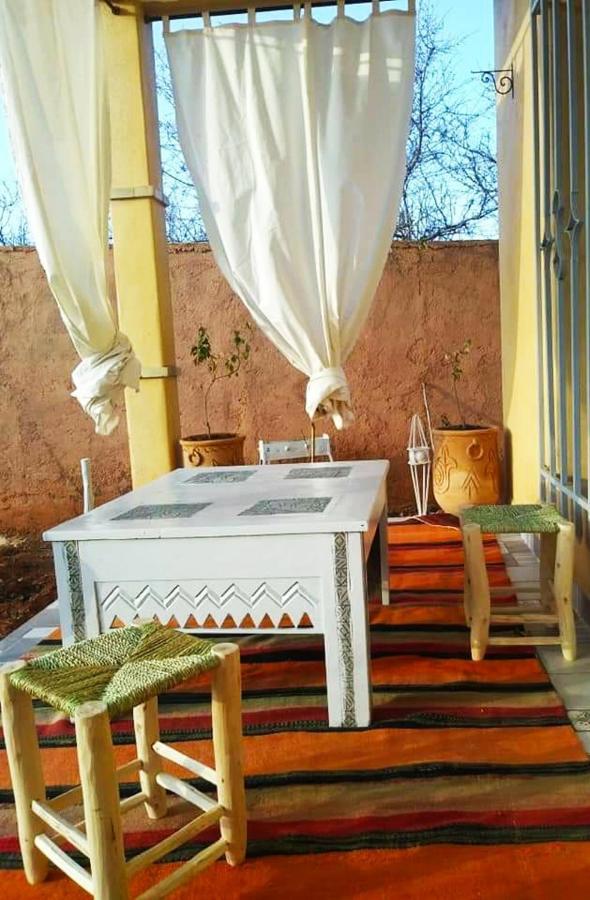 Le Petit Jardin Bed & Breakfast Demnat Dış mekan fotoğraf