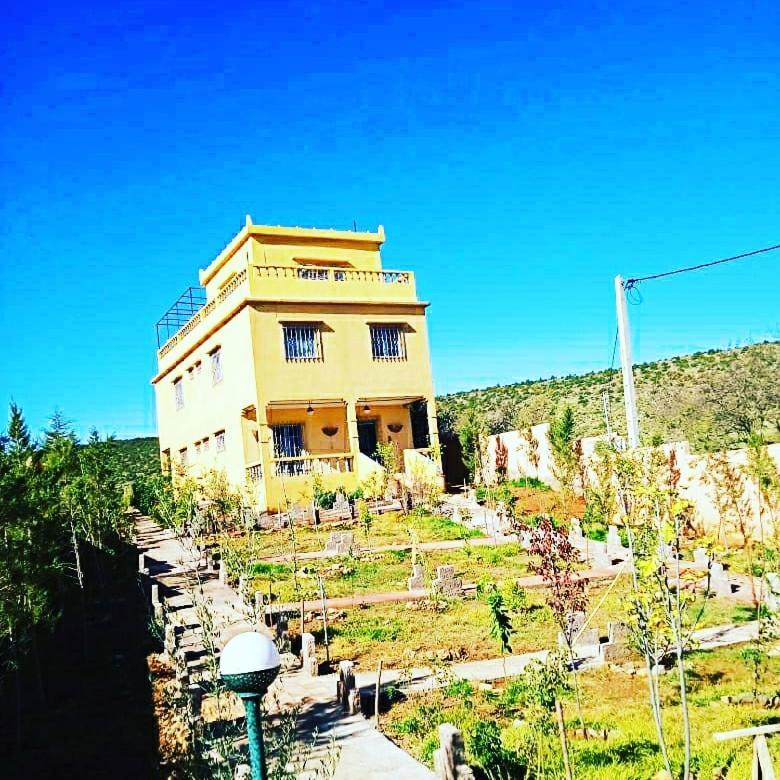 Le Petit Jardin Bed & Breakfast Demnat Dış mekan fotoğraf